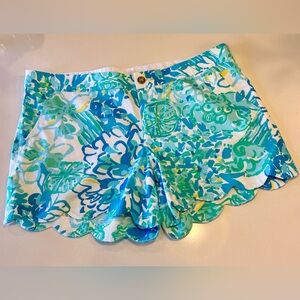 Lilly Pulitzer Vibrant Blue and Green Buttercup short size 12